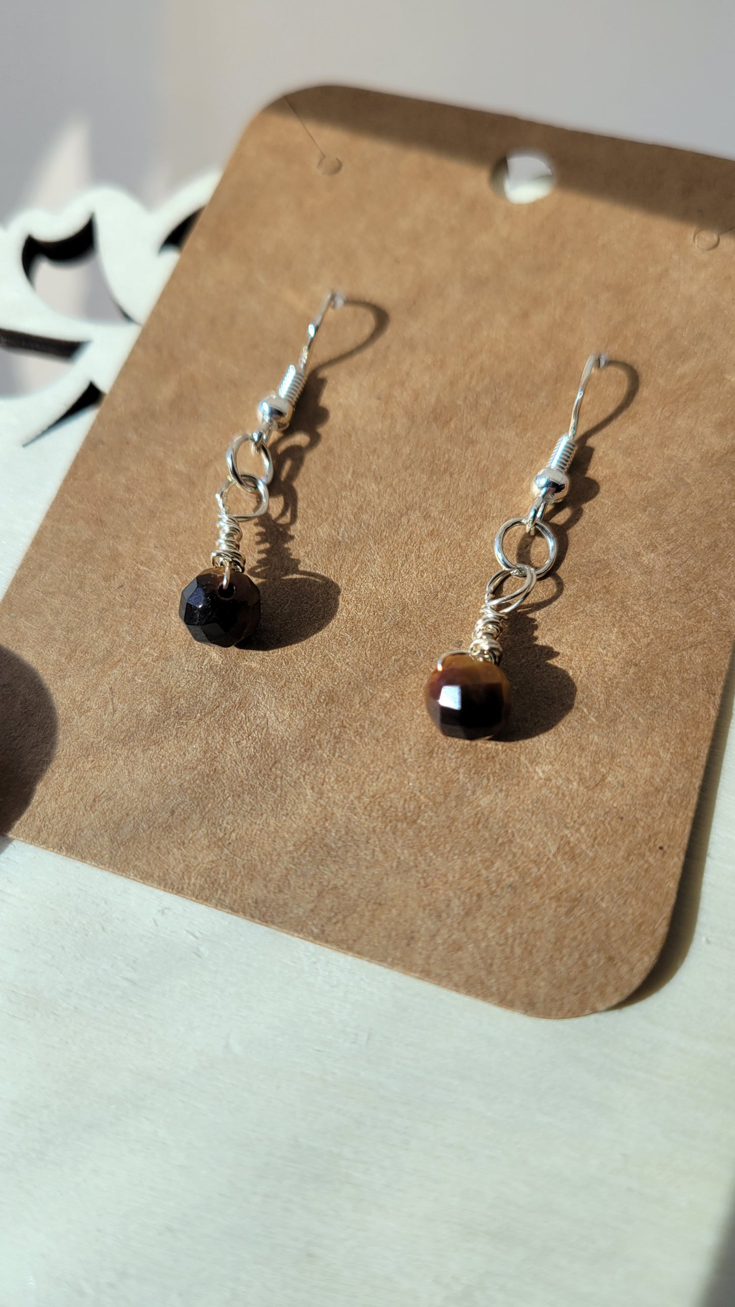 Tigers eye crystal earrings, sterling silver. dangle earring