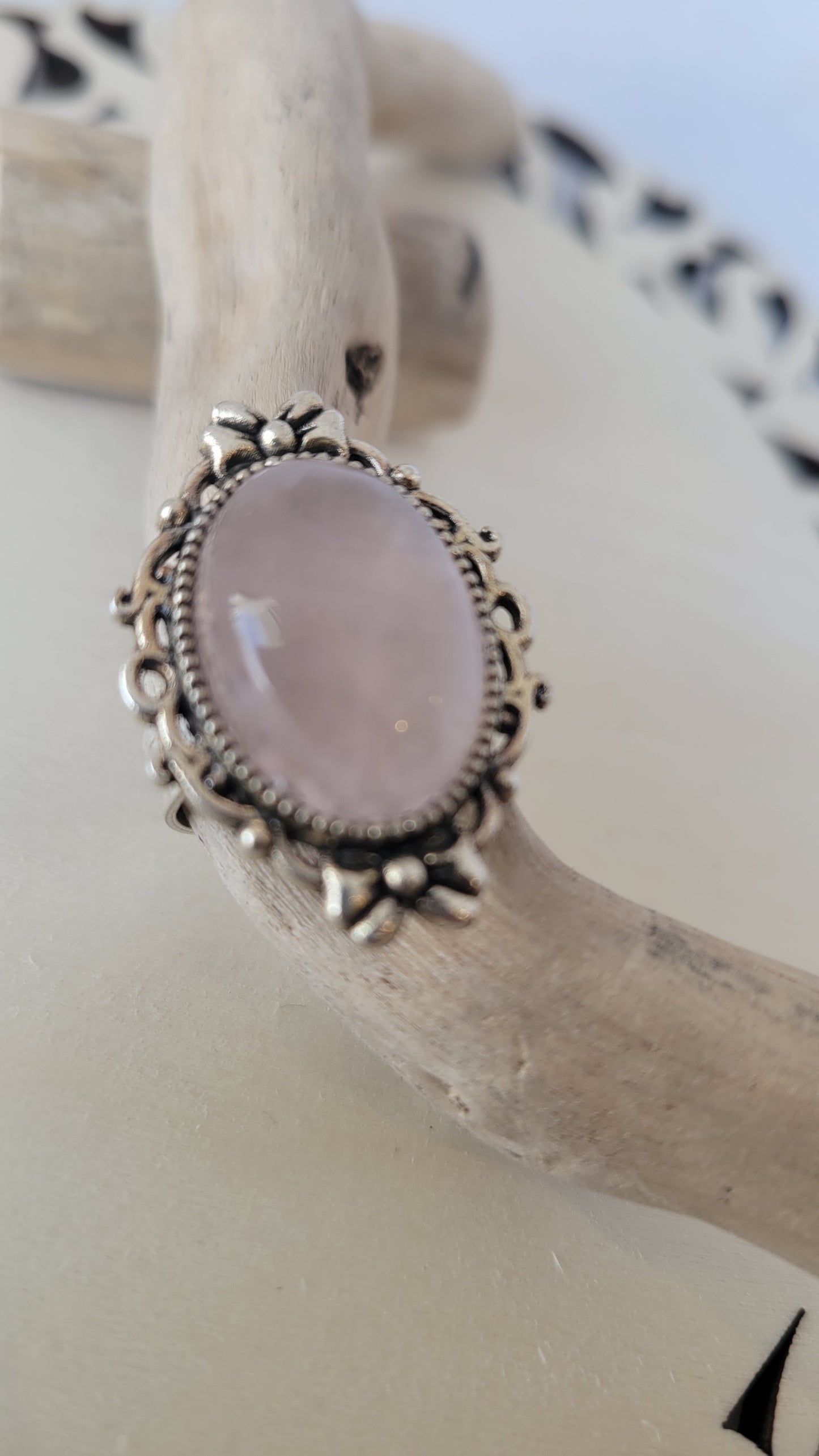 Adjustable rose quartz ring