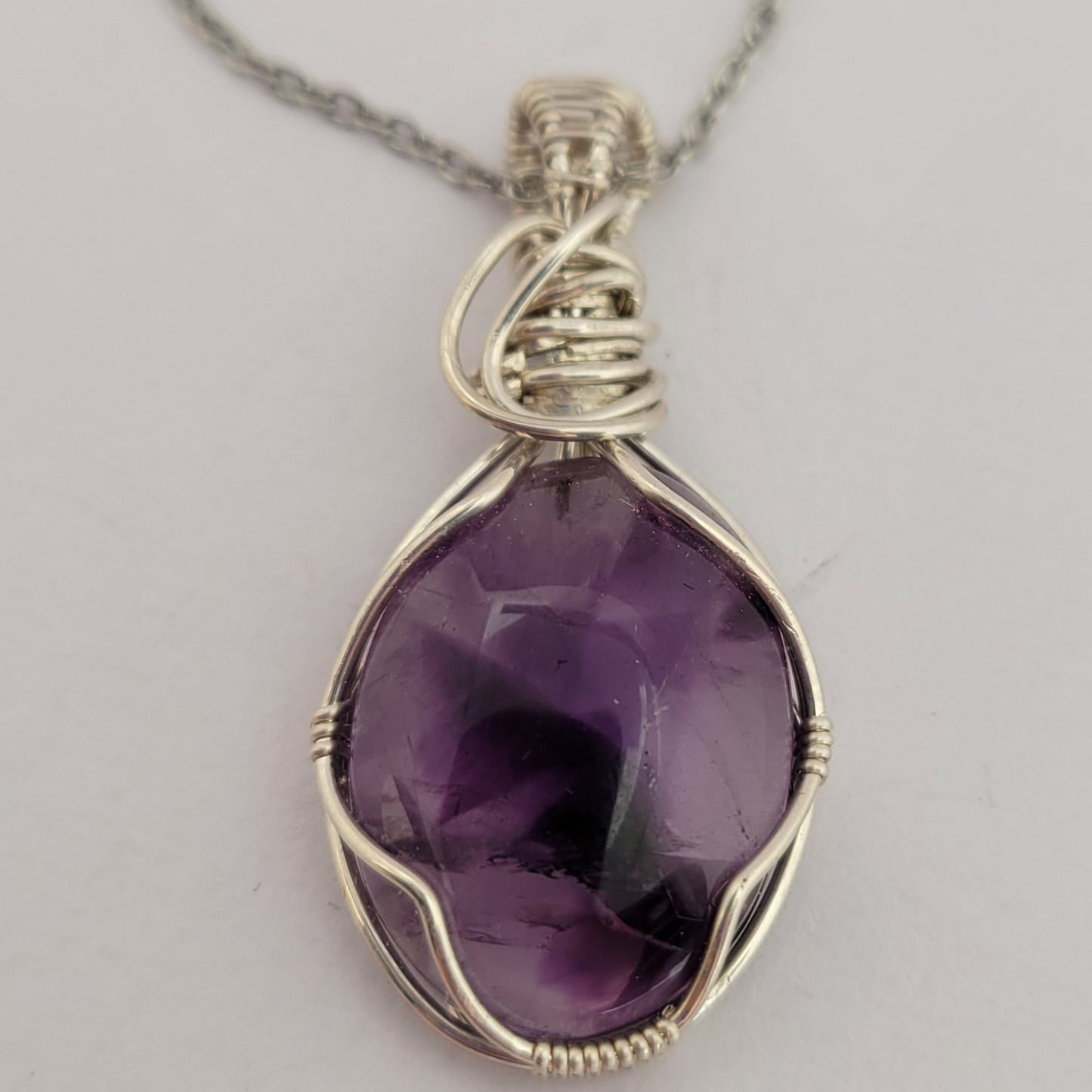 Flower Amethyst Cabochon Pendant