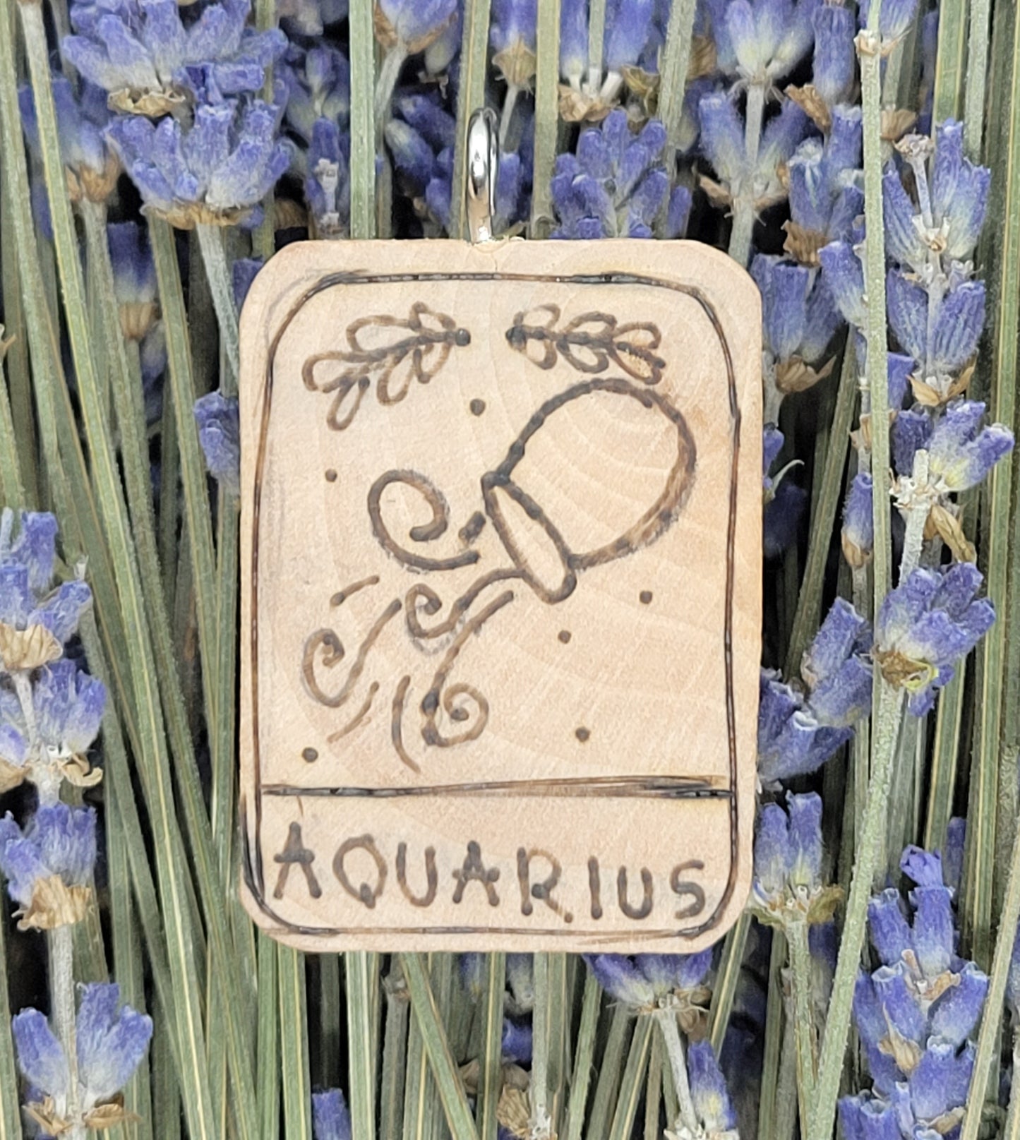 Astrology necklace woodburn