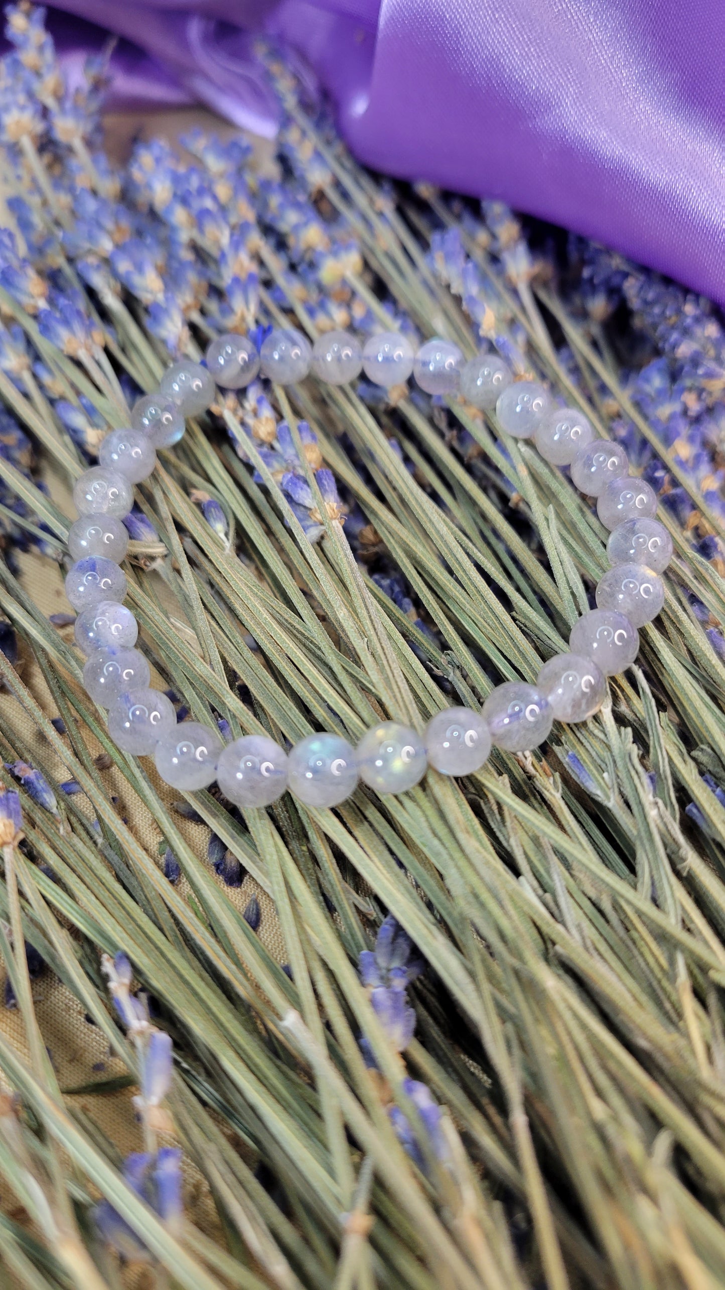 Labradorite bead bracelet