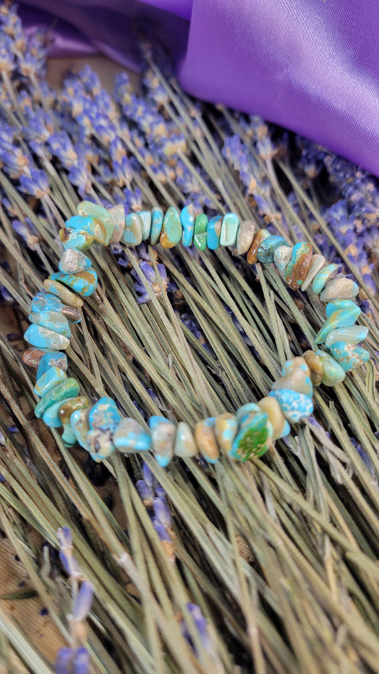 Turquoise bead bracelet