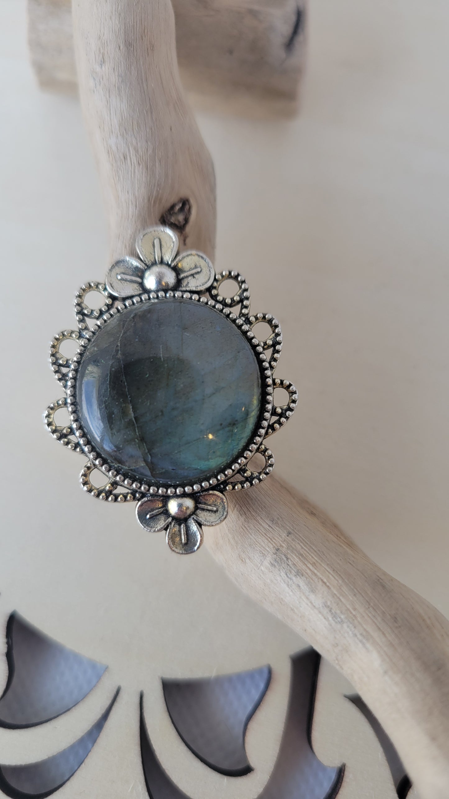 Adjustable labradorite ring