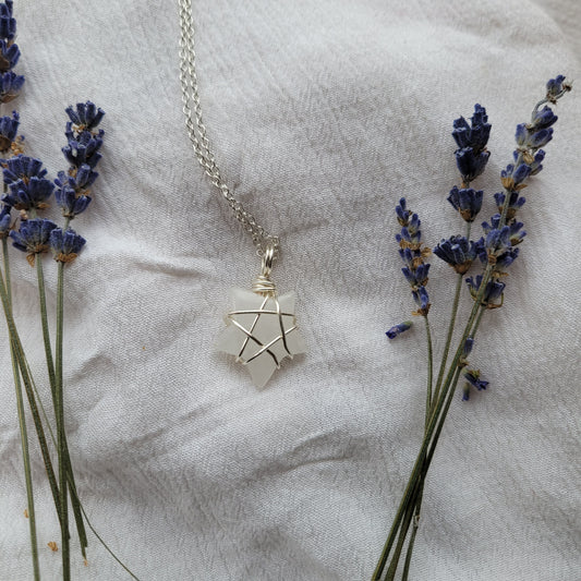 Quartz star necklace